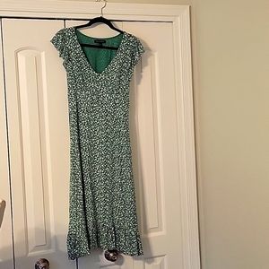 Banana Republic green with white flowers, size 4, rayon, maxi dress